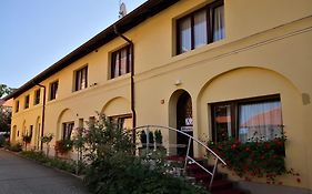 Grand Bells Bed And Breakfast